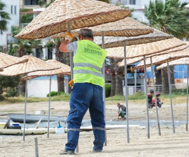 Bodrum'da 83 halk plajı yaza hazırlandı