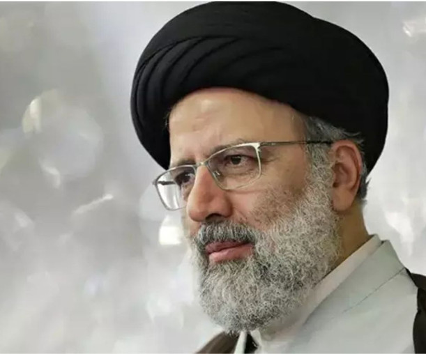İran Cumhurbaşkanı Reisi, yarın Kum kentinde defnedilecek