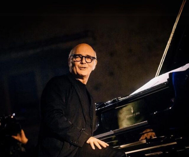 İtalyan piyanist Ludovico Einaudi, İstanbul'da 2 konser verecek