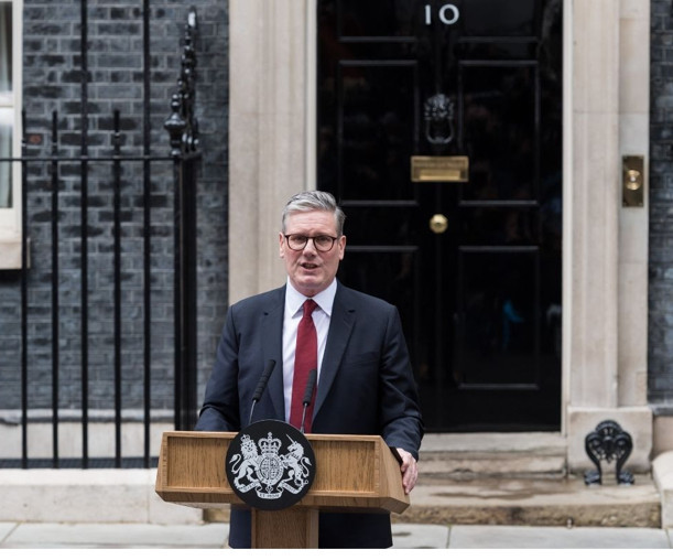 İngiltere'de yeni Başbakan Keir Starmer liderliğinde ilk kabine toplandı