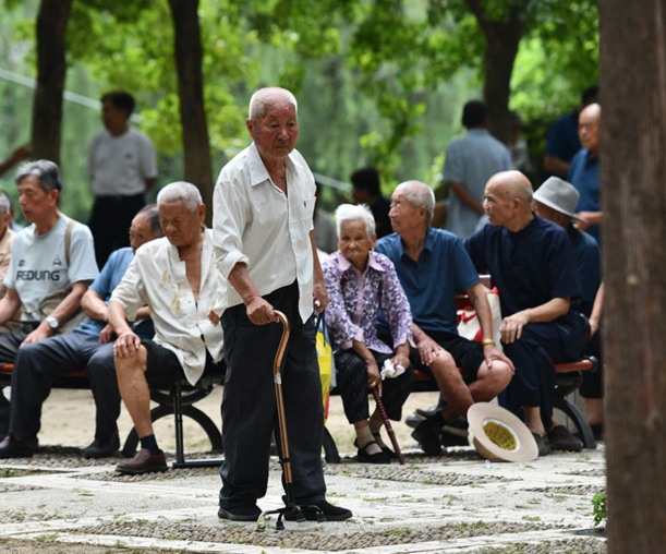 Çin, 46 yıl sonra ilk kez emeklilik yaşını artırdı