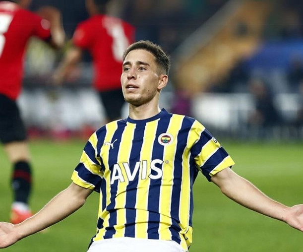 Fenerbahçe Emre Mor ile sözleşme yenileyip Eyüpspor'a kiraladı