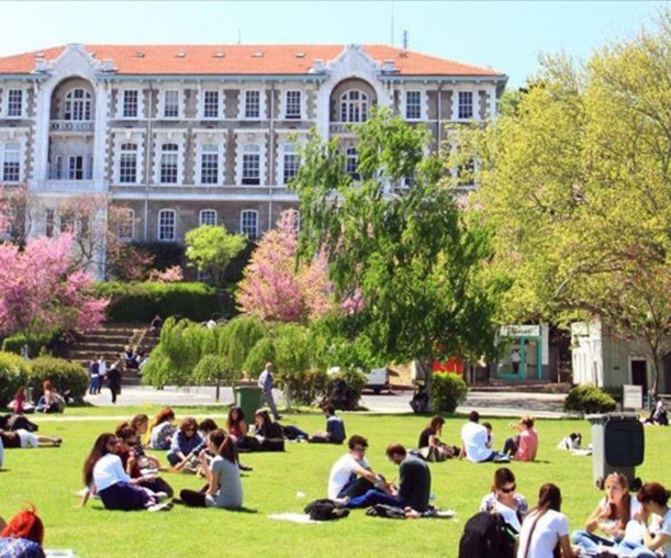 Boğaziçi Üniversitesi Aydın Doğan İletişim Enstitüsü kapatıldı