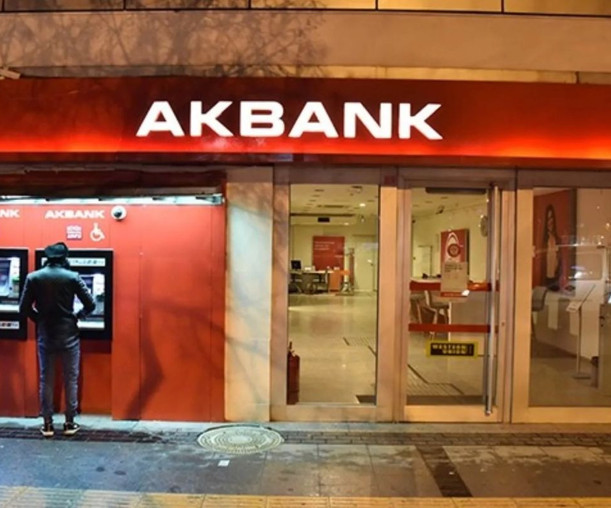 Akbank'tan sosyal medyadaki güvenlik açığı iddialarına ilişkin açıklama: Kesinlikle asılsızdır