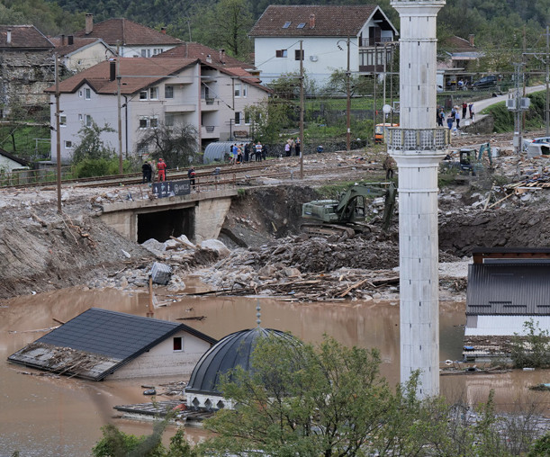 Bosna Hersek'te sel felaketi: 18 kişi hayatını kaybetti