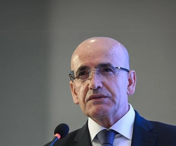 Mehmet Şimşek, Katar'da yatırımcılarla buluştu