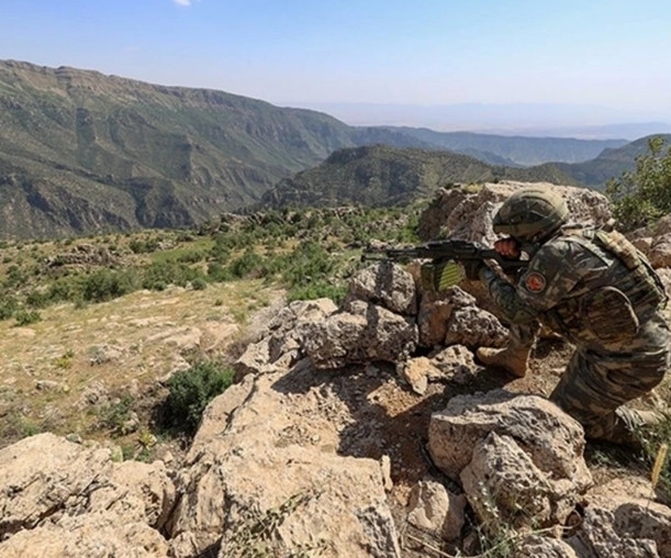 Suriye'nin kuzeyinde 17 PKK/YPG'li terörist etkisiz hale getirildi