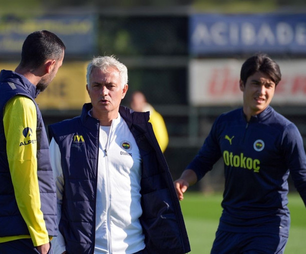 Mourinho, Trabzon hazırlık idmanında sakatlandı