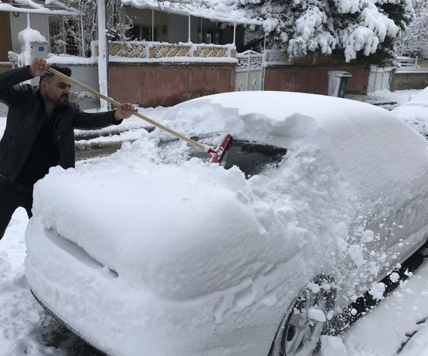 Doğu haftaya karla başladı: Erzurum, Tunceli ve Erzincan’dan kar manzaraları