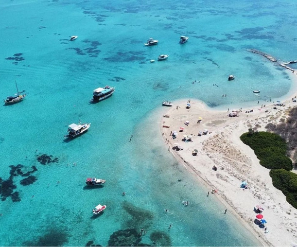 İzmir'in Maldivleri icradan satılıyor