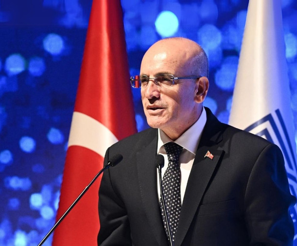 Hazine ve Maliye Bakanı Mehmet Şimşek: Vergi üzerinden rekabet avantajı sağlanmasına müsaade etmeyeceğiz