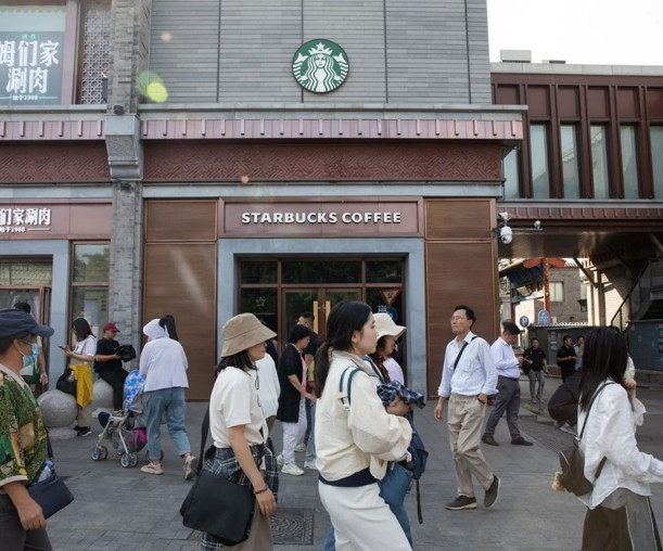 Çin'de alarm zilleri Starbucks için çalıyor