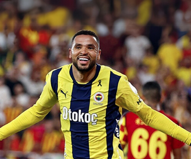 Al-Nassr'dan, Fenerbahçe'nin En-Nesyri'yi transfer edeceği iddialarına açıklama geldi