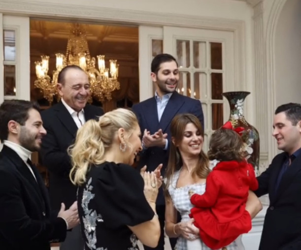 Arzu Sabancı, aile yemeğinin karelerini paylaştı