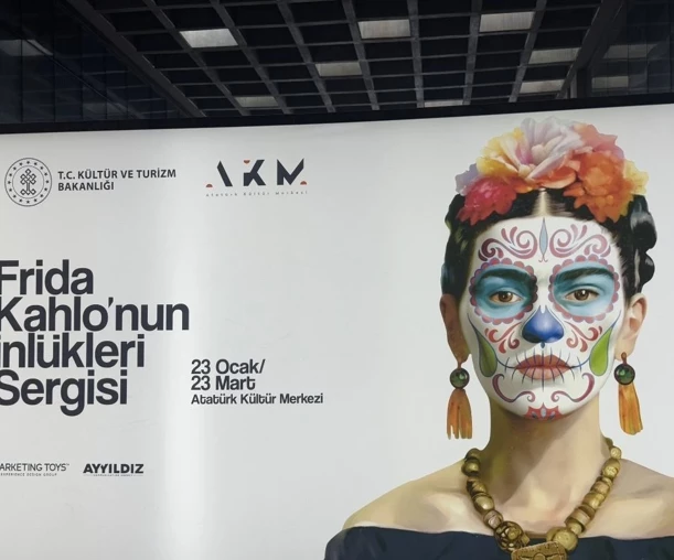 'Frida Kahlo'nun Günlükleri' sergisi AKM'de açıldı, Kahlo'nun içsel dünyasına ve sanatsal yolculuğuna bakış sunuyor