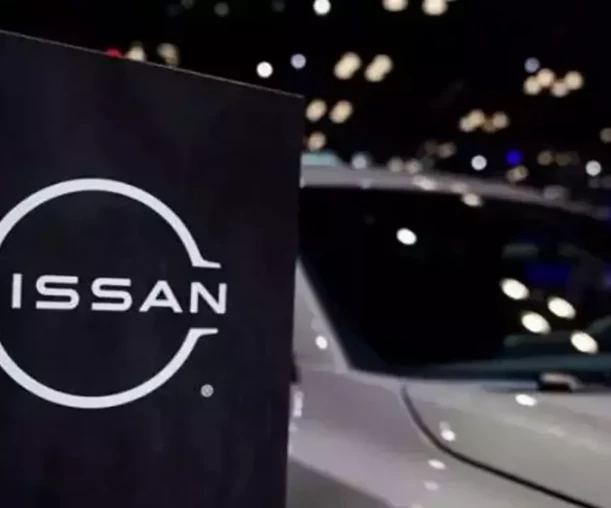 Nissan’a Fitch’ten kötü haber: Kredi notu düşürüldü