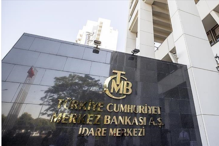 Merkez Bankası, döviz piyasalarını dengelemek amacıyla Türk Lirası uzlaşmalı vadeli döviz işlemlerini (NDF) başlattığını duyurdu