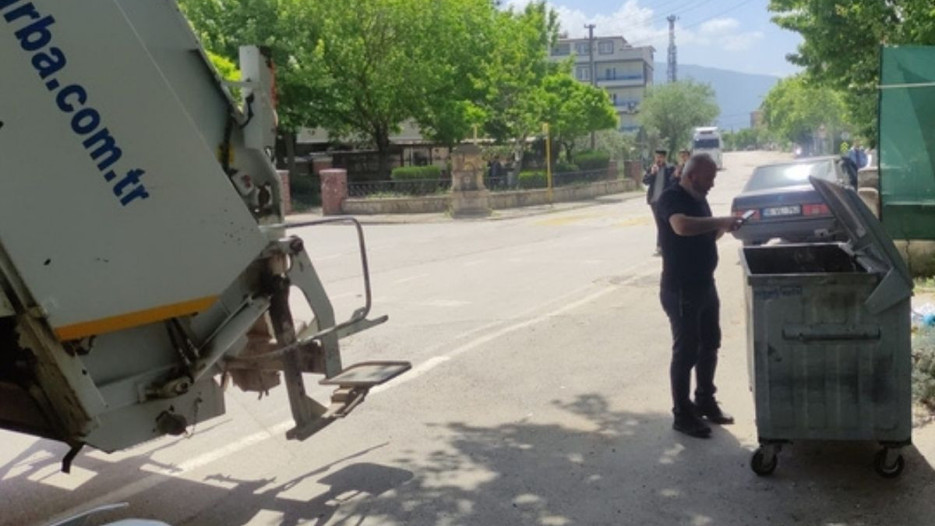 Bursa'da çöpte 'ayı' parçaları bulundu