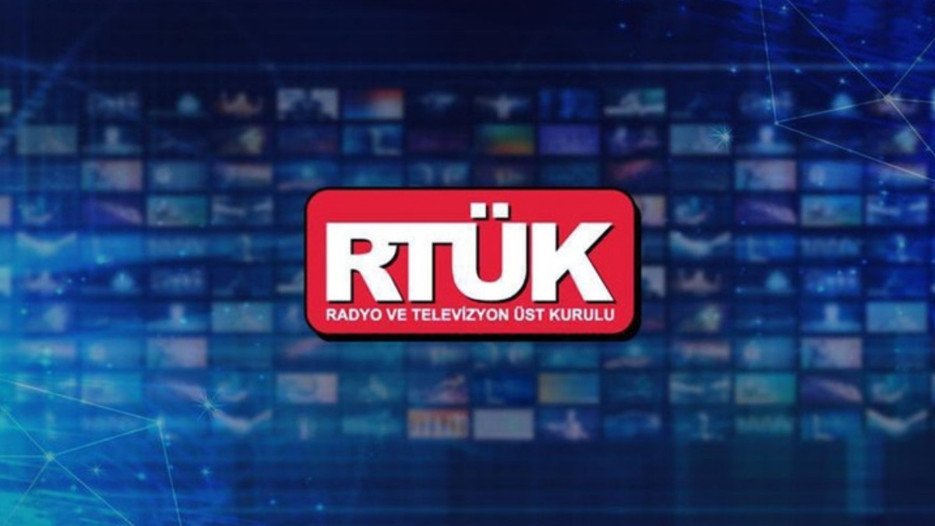 RTÜK'ten müzik yayıncılarına uyarı: Konu çıplaklık, argo