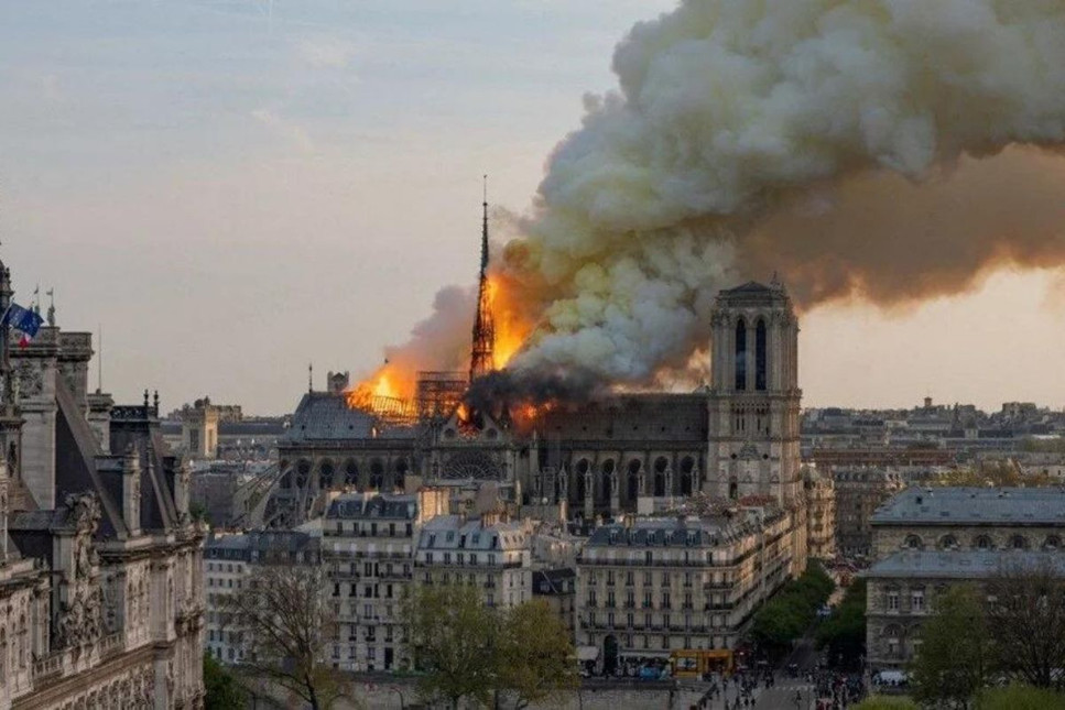 Paris'teki Notre Dame Katedrali restorasyonu bu yıl bitecek