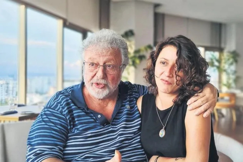Metin Akpınar'ın kızı Duygu Nebioğlu bir ablasının babasının da medyatik olduğunu açıkladı - Patronlar Dünyası
