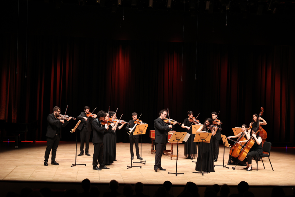 TEV Türkiye Virtüözleri Oda Orkestrası konseri ile kutladı