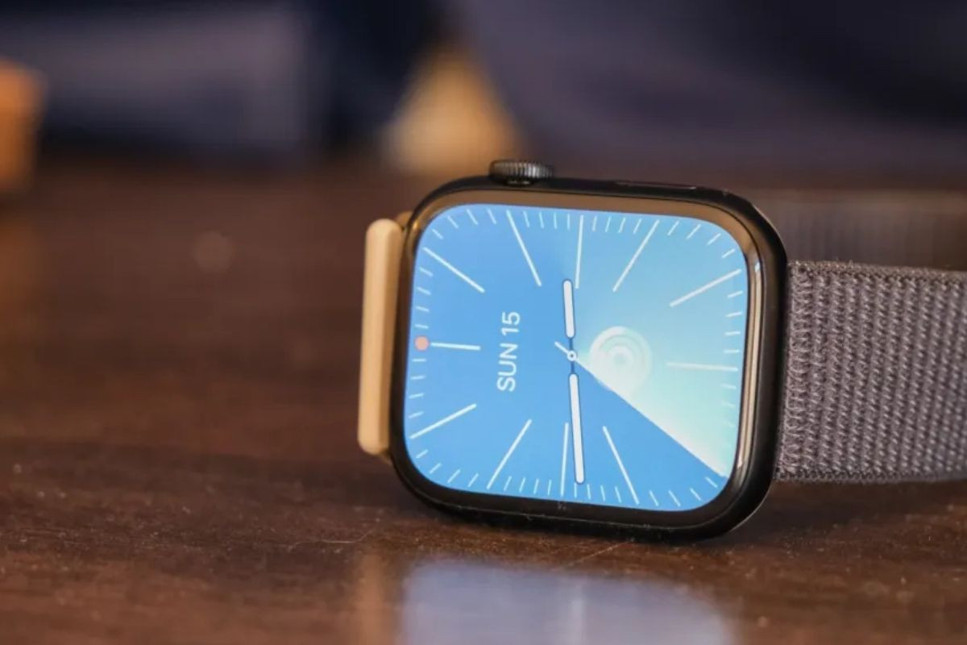 Apple'ın "Watch X/Series 10" modelinin render görüntüleri sızdı