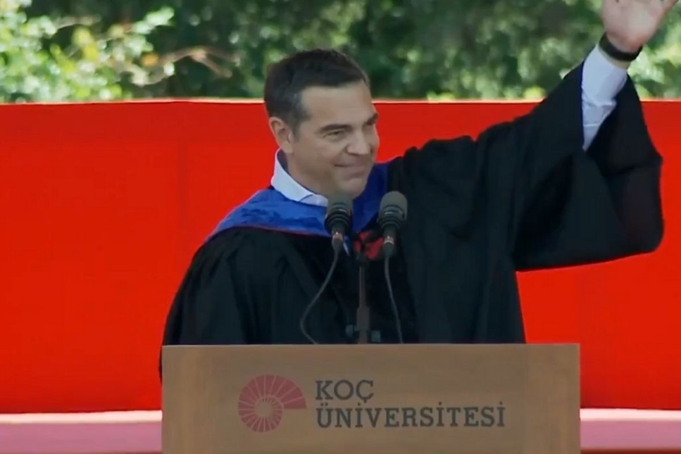 Eski Yunanistan Başbakanı Alexis Çipras Koç Üniversitesi mezuniyet töreninde konuştu