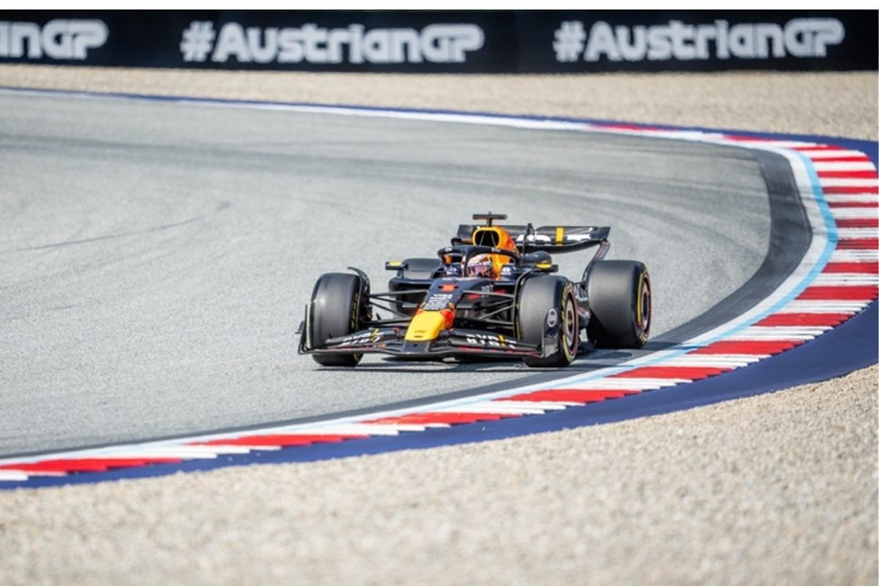 F1 Avusturya Grand Prix'sinin sprint yarışında Verstappen birinci oldu
