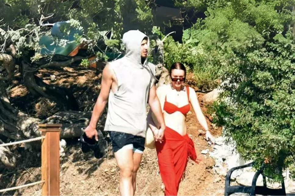 Alperen Şengün ve Hannah Cherry Bodrum'da tatilde: Aşka geldiler
