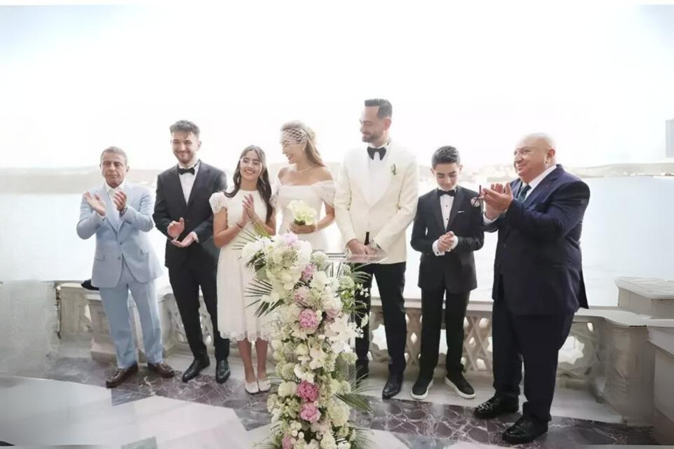 Burcu Erçil ve Mehmet Yayla saray düğünü ile evlendi