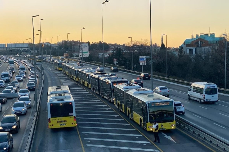 İstanbul'da toplu ulaşıma yeni zam teklifi