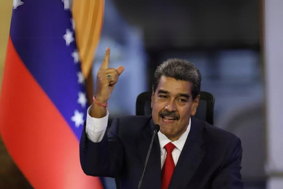 Venezuela lideri Nicolas Maduro'dan halkına WhatsApp'ı silme çağrısı yaptı