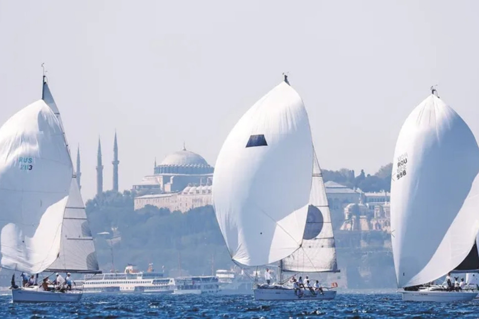 İstanbul Boğazı’nda 100 yelkenli rüzgarla dans edecek