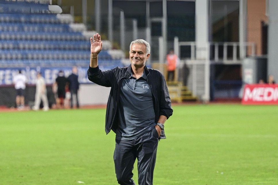 Jose Mourinho: Meslektaşım Okan’ın bu hakemle yakın arkadaş olduğunu bilmiyordum