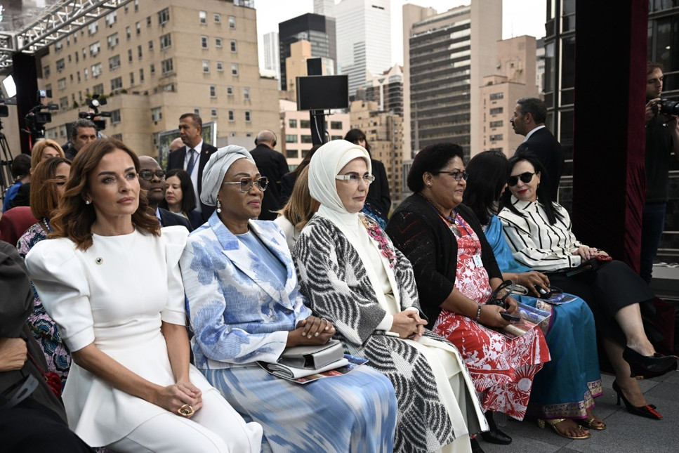 Emine Erdoğan, New York'ta geleneksel köklü Türk çeyiz geleneğini dünyaya tanıttı