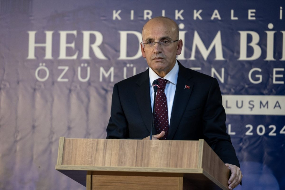 Bakan Mehmet Şimşek: Dezenflasyonun başında yan etkiler ortaya çıkıyor