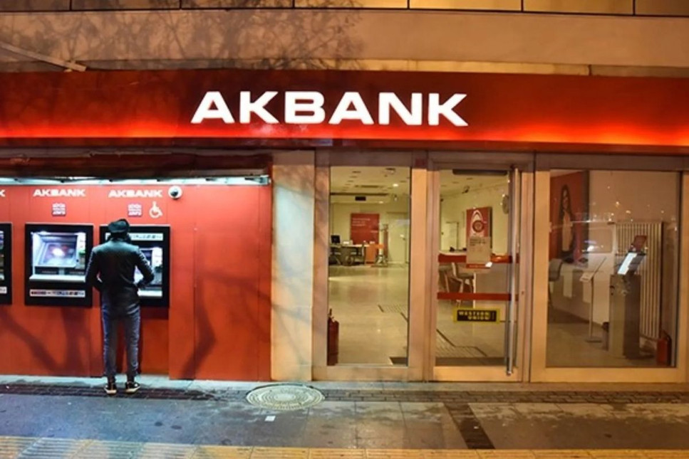 Akbank'tan sosyal medyadaki güvenlik açığı iddialarına ilişkin açıklama: Kesinlikle asılsızdır