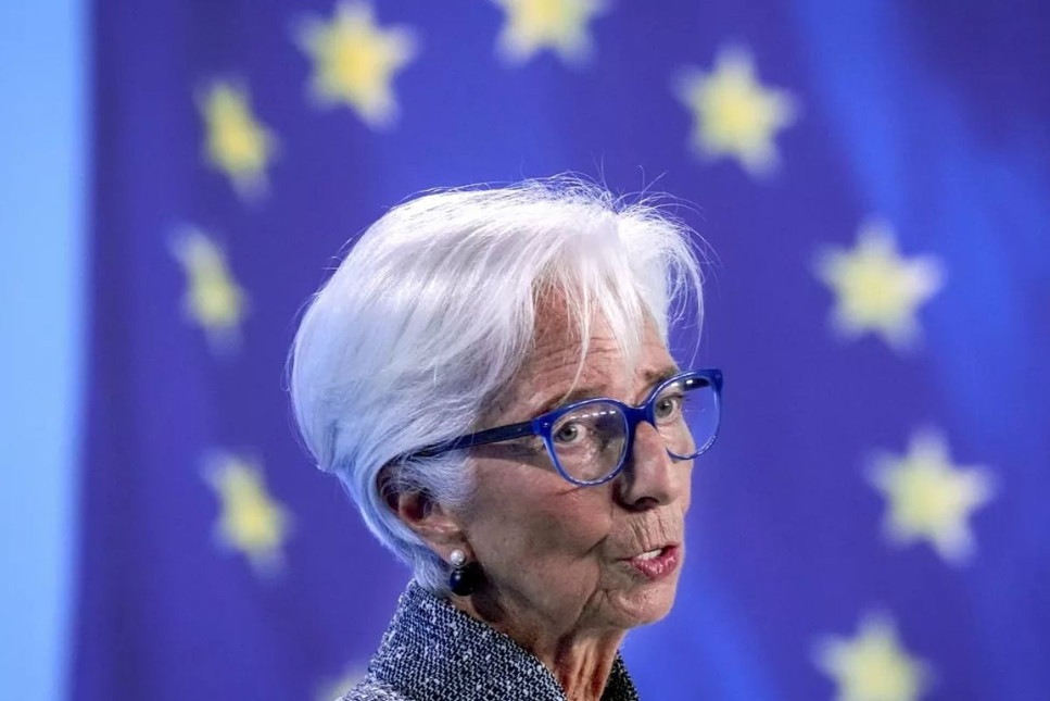 ECB Başkanı Lagarde'dan faiz mesajı: Belirli bir faiz oranı patikasına önceden taahhütte bulunmuyoruz