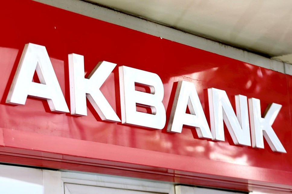 Akbank'tan üçüncü çeyrekte 9 milyar lira net kâr