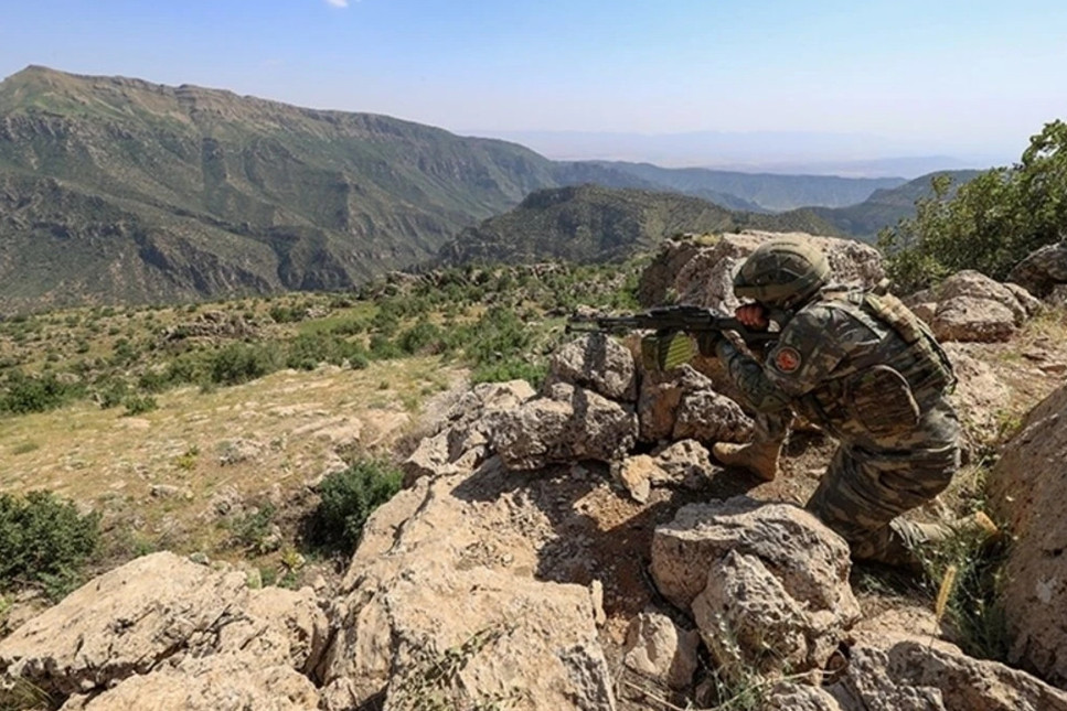 Suriye'nin kuzeyinde 17 PKK/YPG'li terörist etkisiz hale getirildi