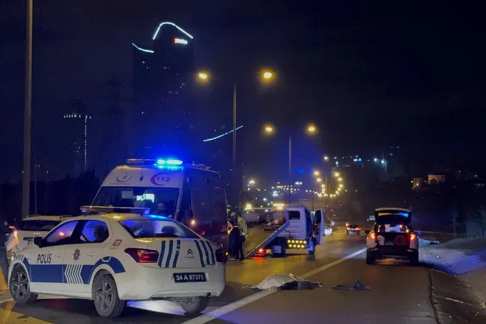 Kağıthane'de motosiklet devrildi: 2 kişi yaşamını yitirdi