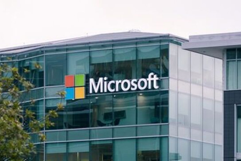 Microsoft'un geliri ve karı üç aylık dönemde arttı