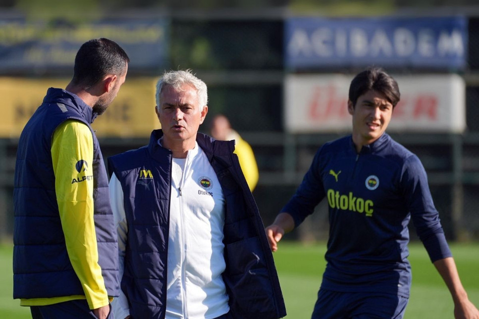 Mourinho, Trabzon hazırlık idmanında sakatlandı