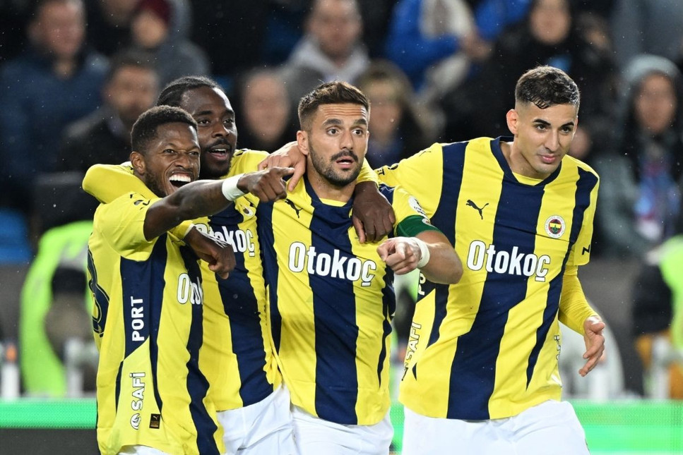 Fenerbahçe 90+12'de attığı golle Trabzonspor deplasmanında 3 puanı aldı