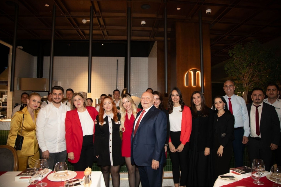 Cumhuriyetin 101'inci yılını coşkuyla kutladılar: Lucien Arkas ve Merve Arkas'tan 'Nutuk'lu gece