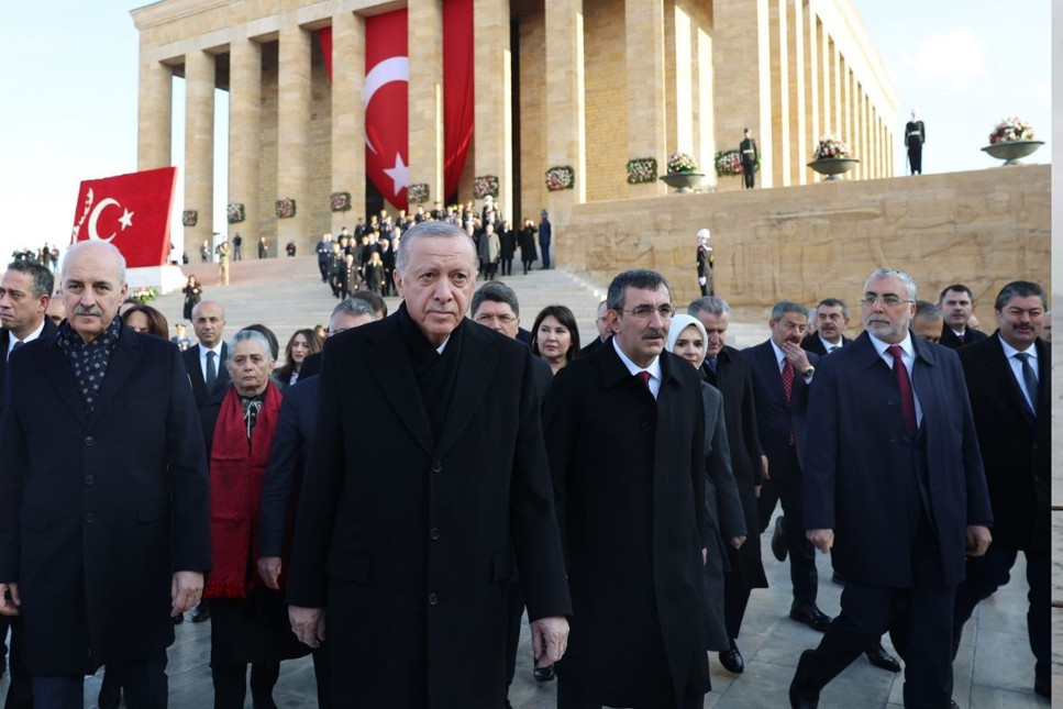 Büyük Önder Atatürk için Anıtkabir'de devlet töreni düzenlendi - Patronlar  Dünyası