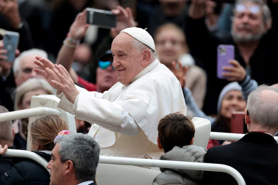 Papa Francis'in son isteği ahşap bir tabut