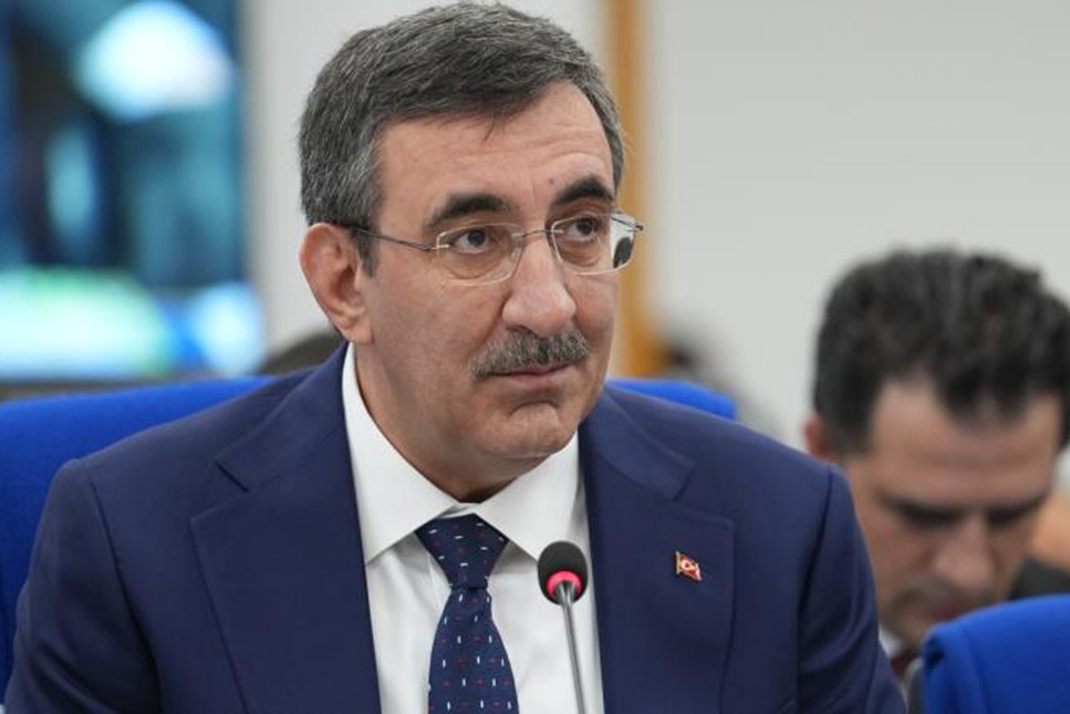 Cevdet Yılmaz: Enflasyonu düşürürken dengeli büyümeyi sürdüreceğiz