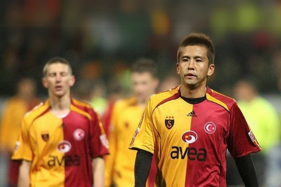 Galatasaray'ın eski futbolcusu Japon Inamoto, 45 yaşında emekli oldu